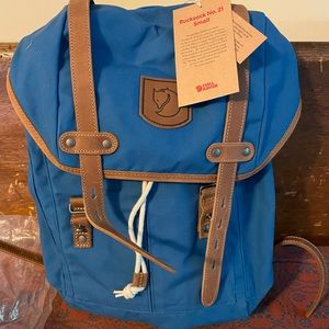 Fjallraven Kanken Rucksack Backpack No. 21, Small, Lake Blue